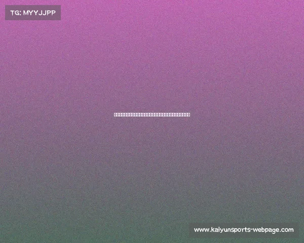 詹姆斯霸气登场！美国男篮定妆照花絮曝光，手戴皇冠尽显王者风范